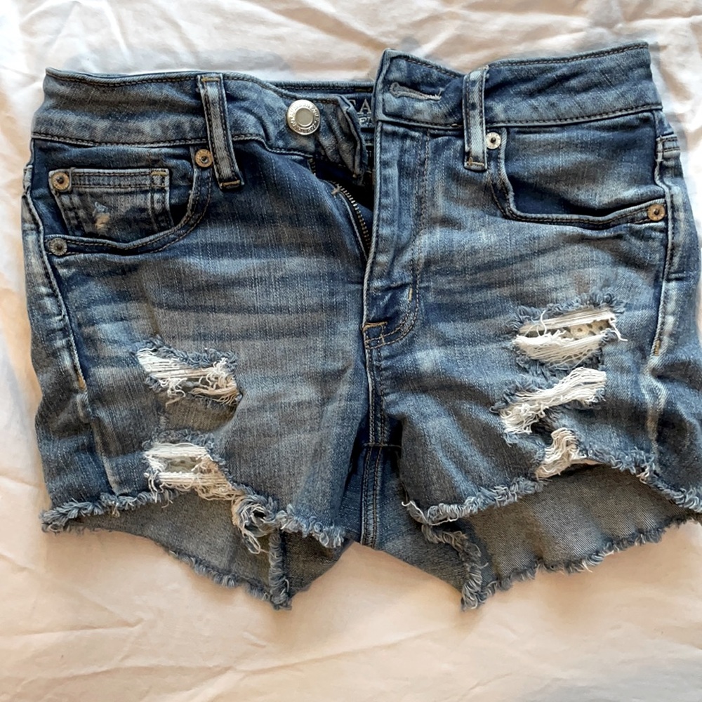 American Eagle- Next level stretch X shorts Size: 4